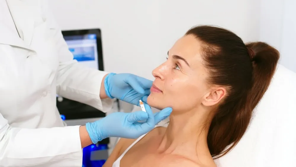 doctor and patient discussing alternatives to Botox in DC