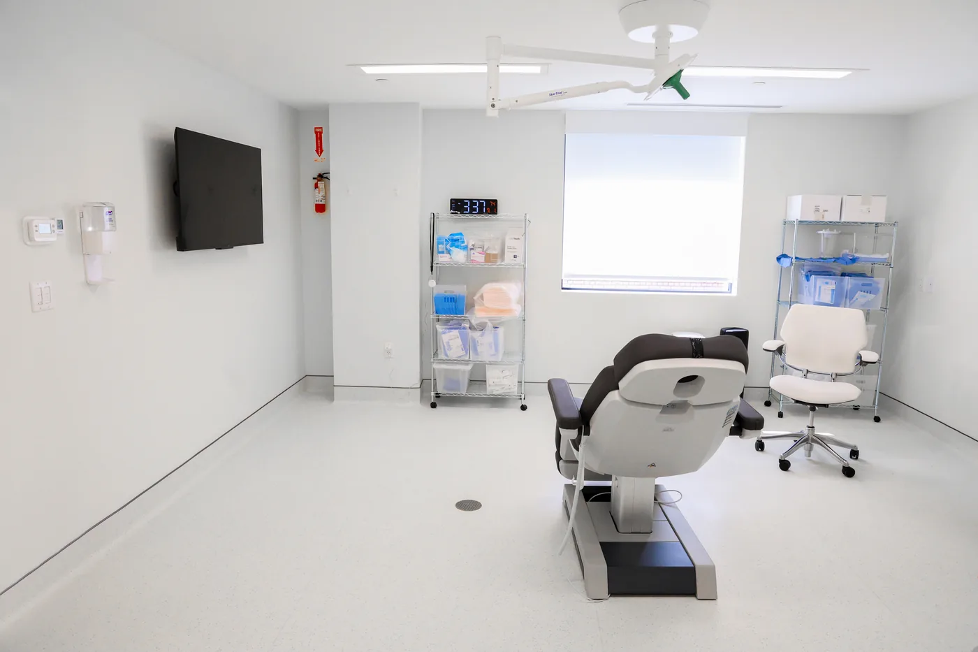 A second view of the Capital Surgical Center procedure room